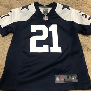 Authentic boys jersey